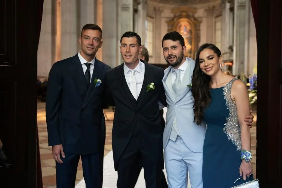 Il matrimonio di Dimitri Bisoli e Giada Saporiti in Duomo