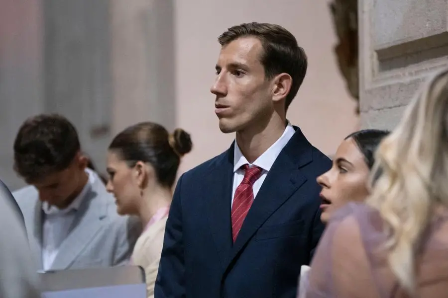 Il matrimonio di Dimitri Bisoli e Giada Saporiti in Duomo