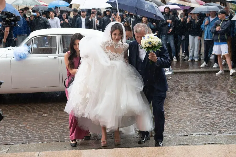 Il matrimonio di Dimitri Bisoli e Giada Saporiti in Duomo