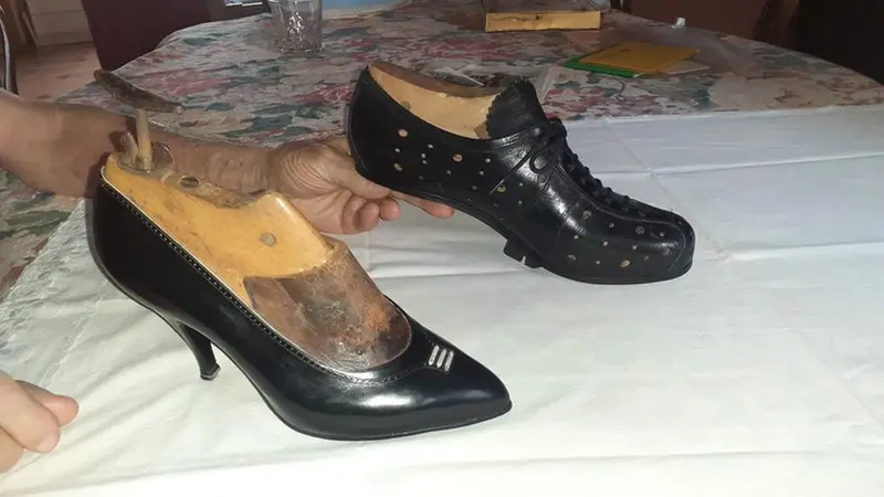 Due modelli creati da Bedulli: scarpe da donna e scarpe da ciclista © www.giornaledibrescia.it