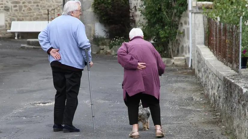 La popolazione invecchia e aumentano le spese sanitarie © www.giornaledibrescia.it