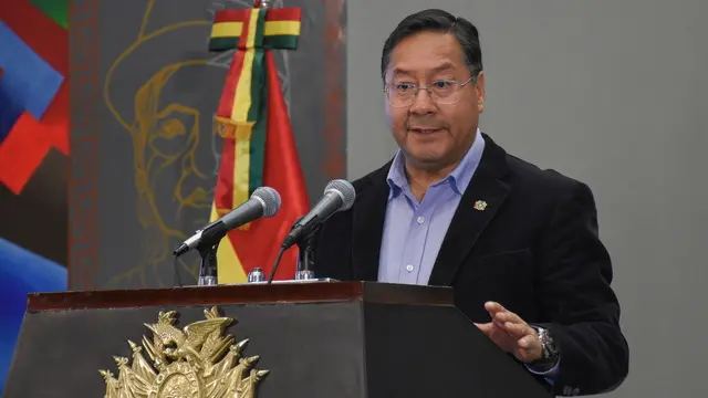 epa11405065 Bolivian President Luis Arce speaks during a press conference at La Casa Grande del Pueblo, Bolivia's government building, in La Paz, Bolivia, 11 June 2024. In his agreement with Russian President Vladimir Putin, Arce stated that the joint projects that both nations are undertaking in Bolivia for the exploitation of lithium and the development of nuclear technology will be fully underway by 2025. EPA/STRINGER