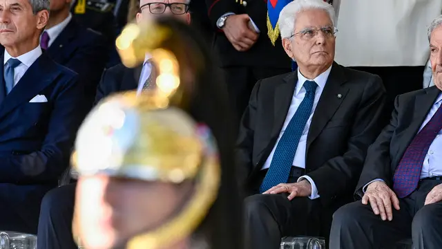 Il presidente della Repubblica, Sergio Mattarella, durante la celebrazione del 250° anniversario della fondazione della Guardia di Finanza, Roma, 24 giugno 2024. ANSA/RICCARDO ANTIMIANI