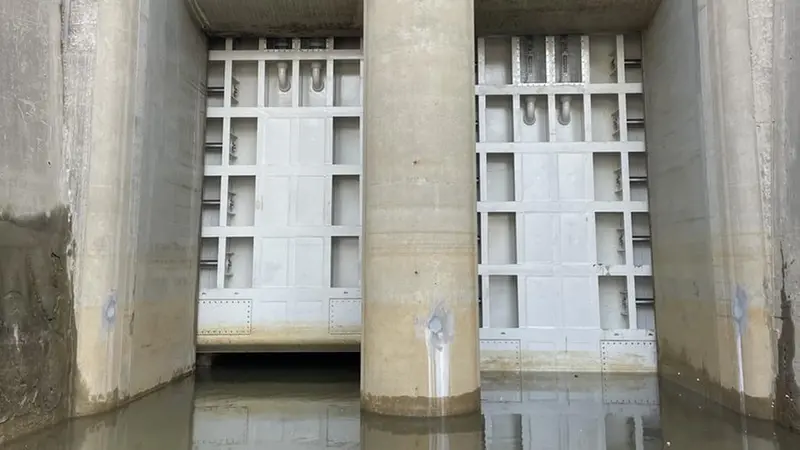 Le paratoie della Atb Riva Calzoni