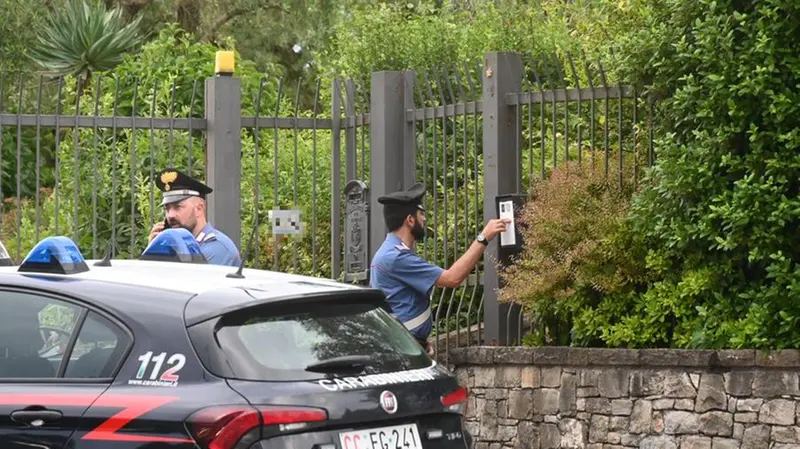 I carabinieri a casa di Giacomo Bozzoli