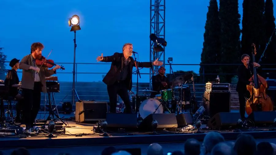 Glen Hansard in concerto al Vittoriale