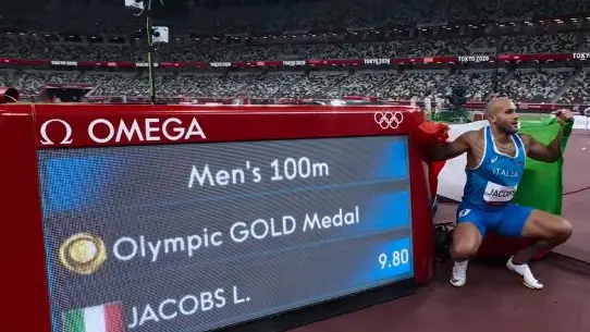 Marcell Jacobs vince i 100 metri alle Olimpiadi di Tokyo