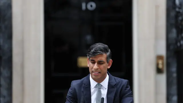 epa11458643 Out-going British Prime Minister Rishi Sunak delivers a statement outside Downing Street in London, Britain, 05 July 2024, following the results of the elections. Britons went to the polls on the 04 July 2024, which the Labour party led by Keir Starmer have won with a majority. EPA/ANDY RAIN