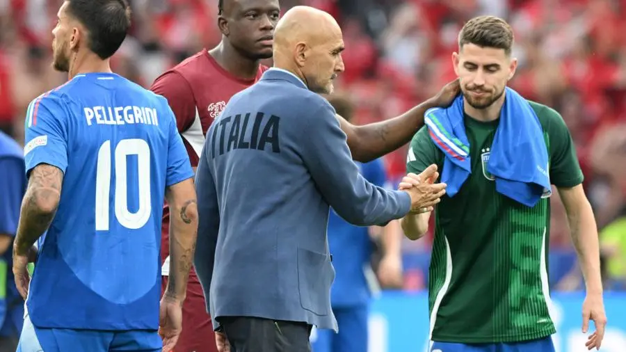Spalletti alla fine della sconfitta dell'Italia contro la Svizzera agli Europei 2024 - Foto Ansa © www.giornaledibrescia.it