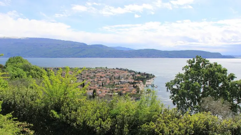 Una veduta del lago di Garda