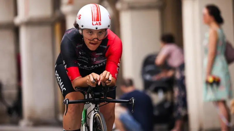Emanuela Zanetti in azione - Foto New Reporter Comincini © www.giornaledibrescia.it
