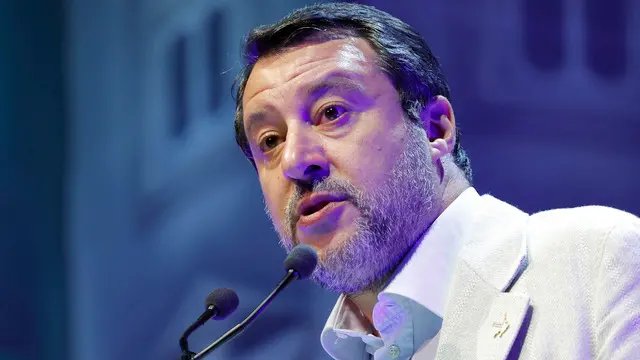 il ministro delle Infrastutture e Mobilta Sostenibile Matteo Salvini all’auditorium durante l’assemblea nazionale ANCE, Roma, 18 Giugno, 2024 ANSA / GIUSEPPE LAMI