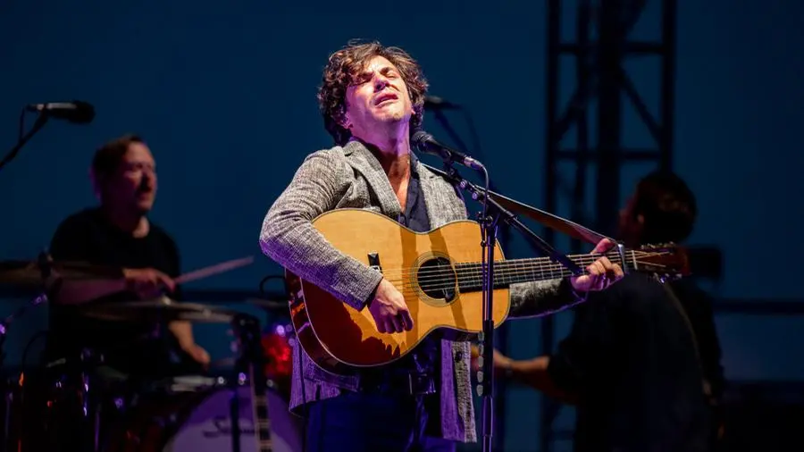 Jack Savoretti sul palco del Vittoriale per Tener-a-mente