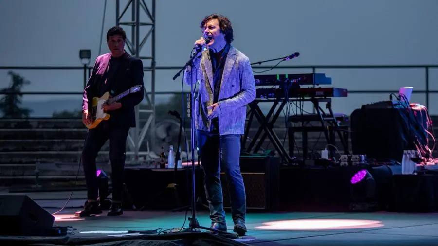 Jack Savoretti sul palco del Vittoriale per Tener-a-mente