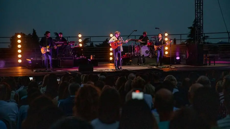 Jack Savoretti sul palco del Vittoriale per Tener-a-mente