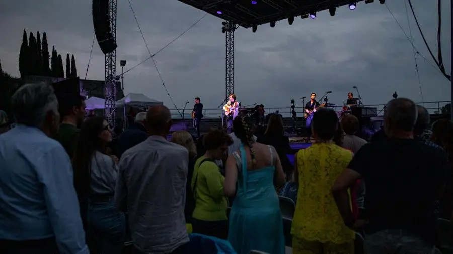 Jack Savoretti sul palco del Vittoriale per Tener-a-mente