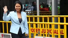 epa11450116 Peru's Former presidential candidate Keiko Fujimori attends a hearing at Justice Superior Court in Lima, Peru, 01 July 2024. Fujimori faces charges of alleged money laundering for receiving millionaire contributions from companies such as the Brazilian Odebrecht. EPA/PAOLO AGUILAR