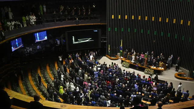 epa10442848 A session in the Chamber of Deputies where the heads of the respective chambers will be elected, at the National Congress, in Brasilia, Brazil, 01 February 2023. The Brazilian Parliament inaugurates on 01 February a new legislature, the first of the Government of Luiz Inacio Lula da Silva, and elects new authorities with a conservative composition that could hinder the plans of the progressive leader. EPA/Andre Borges