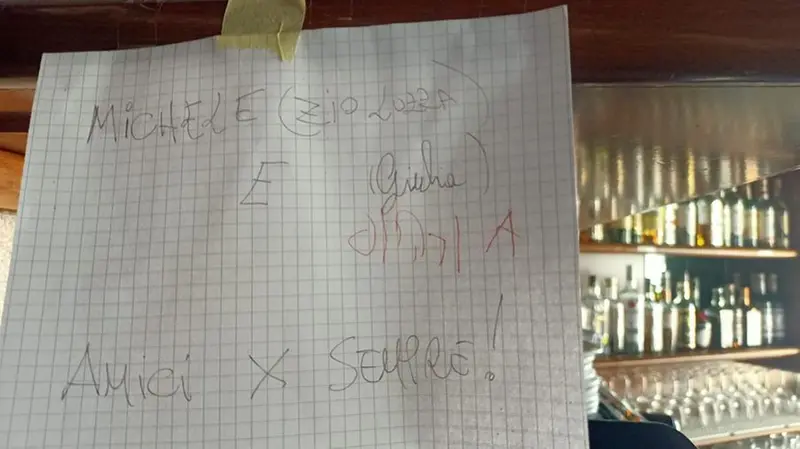 La letterina scritta per la nipotina della titolare del Nico Pub © www.giornaledibrescia.it