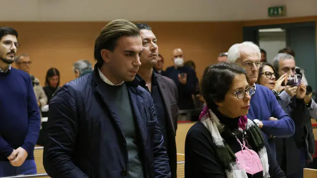 Giacomo Bozzoli il nipote condannato all’ergastolo, sentenza omicidio Mario Bozzoli, Brescia 30 settembre 2022. Ansa Filippo Venezia