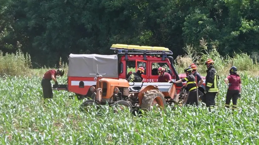 A Pontoglio è morto un agricoltore schiacciato da un attrezzo