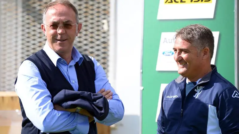 Roberto Boscaglia in compagnia di Renzo Castagnini in una foto d'archivio - Foto New Reporter © www.giornaledibrescia.it