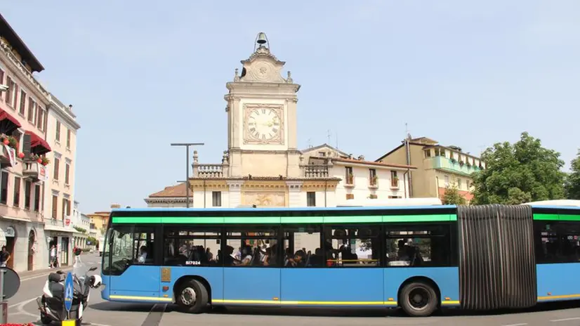 In quella tratta il pullman passa ogni trenta minuti - © www.giornaledibrescia.it