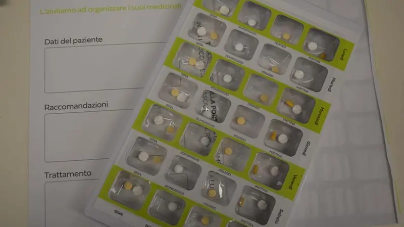 Un blister personalizzato con giorno e orario di assunzione dei farmaci -  © www.giornaledibrescia.it