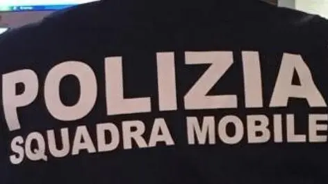 Polizia, squadra mobile