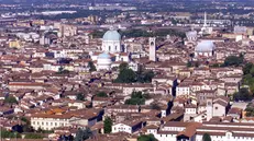 Brescia. La spesa e gli investimenti per il 2025 confermano l’attenzione dell’Amministrazione per molti servizi essenziali della città
