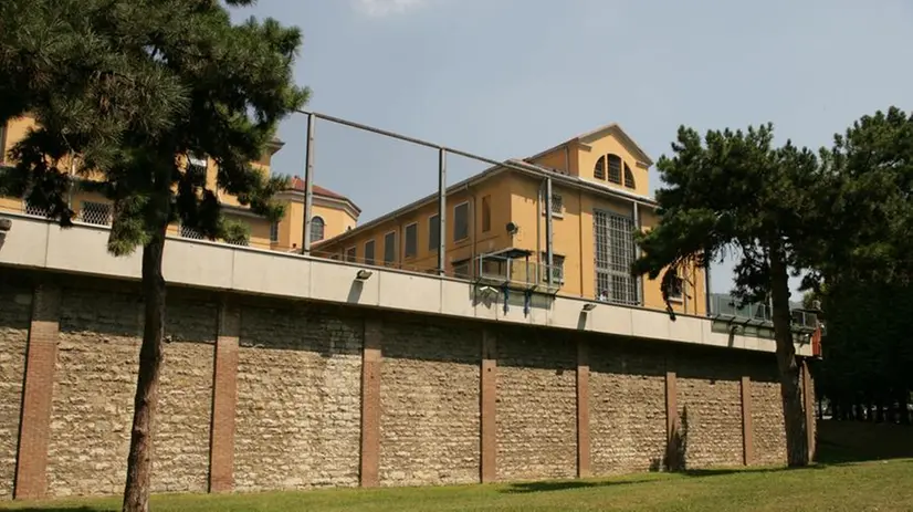 Il carcere di Canton Mombello © www.giornaledibrescia.it