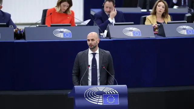 epa11484932 Italian MEP Nicola Procaccini speaks during a plenary session of the European Parliament in Strasbourg, France, 18 July 2024. MEPs will vote on Von der Leyen's nomination for Commission President on 18 July. If she is elected, she will serve as European Commission President for the next five years. If she does not get the required majority, the European Council will have to propose a new candidate within one month. EPA/RONALD WITTEK