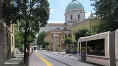 I rendering di come sarà il tram a Brescia - © www.giornaledibrescia.it