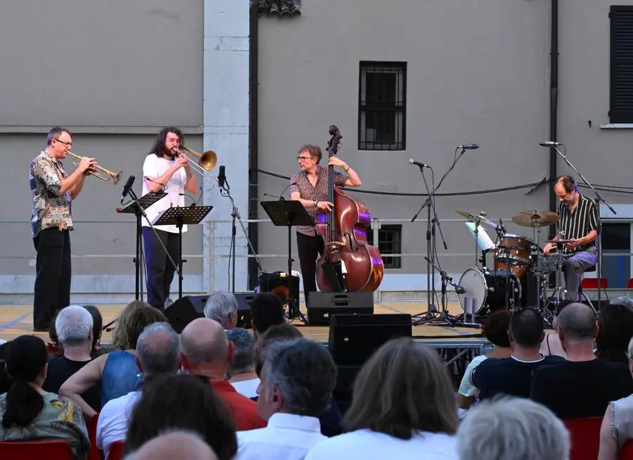 Giacomo Papetti in piazza Mercato per Jazz on the Road