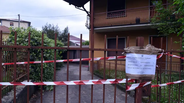 Inspection by the Carabinieri of Bergamo in the apartment where Stefania Rota was found dead, house on the first floor of a building at number 28 of via XI Febbraio in Mapello (Bergamo), Italy, 2 May 2023. ANSA/MICHELE MARAVIGLIA