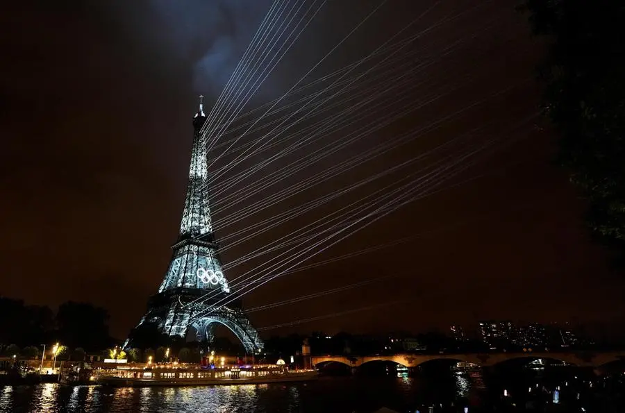 Olimpiadi Parigi 2024, le foto più belle della cerimonia di apertura