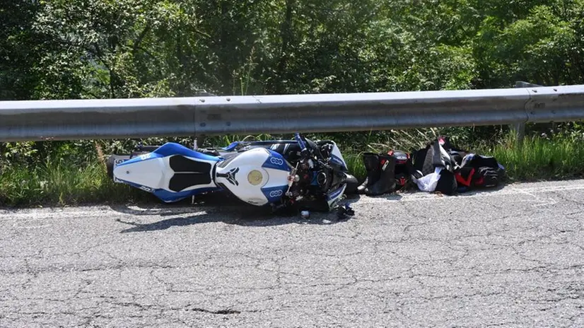 Le moto coinvolte nel frontale sulle Coste