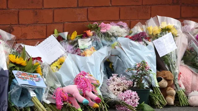 epa11508244 Flowers tributes at the scene of a stabbing attack on Hart Street in Southport, Britain, 30 July 2024. Two children were killed and nine people were injured after a stabbing attack in Southport on 29 July. Armed police detained a 17-year-old boy on suspicion of murder and attempted murder, while the motivation for the attack was not being treated as terrorist related. EPA/ADAM VAUGHAN
