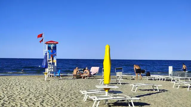 Estate, Rimini, Lungomare, Riviera, Romagna, Mare, Spiaggia, Ombrelloni, Salvataggio, Bagnino, Simbolica, Generica, Vacanze, Vacanza
