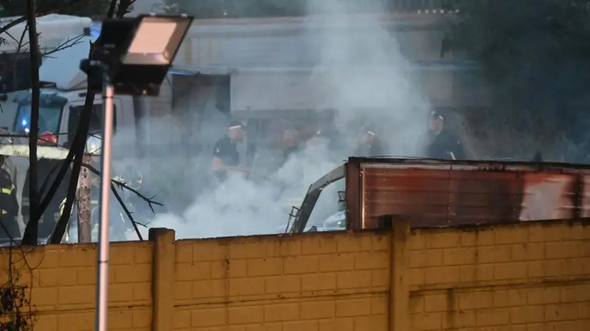 L'intervento dei Vigili del fuoco in via Labirinto