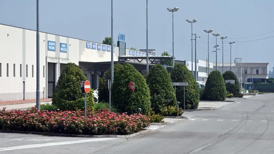 La «Astori Ferramenta», azienda in cui è avvenuto l'incidente - Foto Gabriele Strada/Neg © www.giornaledibrescia.it