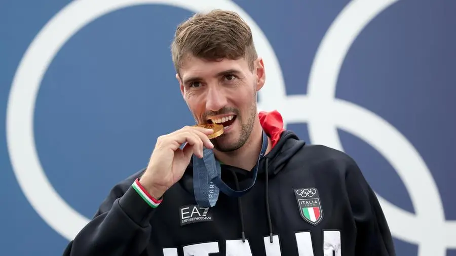Giovanni De Gennaro con l'oro - © www.giornaledibrescia.it