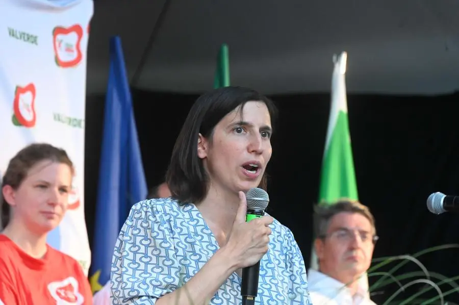 La segretaria nazionale del Pd Elly Schlein alla festa della Valverde, a Botticino