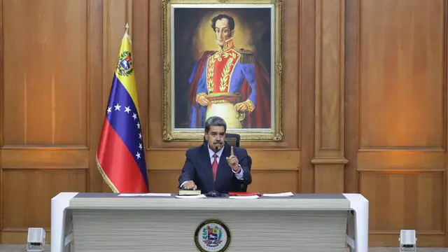 epa11513891 Venezuelan President Nicolas Maduro speaks during a press conference at the Miraflores Palace in Caracas, Venezuela, 31 July 2024. Maduro filed an appeal, earlier on 31 July, for protection before the Electoral Chamber of the Supreme Court of Justice in which he asked to clarify 'everything that needs to be clarified' about the 28 July presidential elections, whose official result ratified his victory despite allegations of fraud by the opposition. EPA/RONALD PENA R