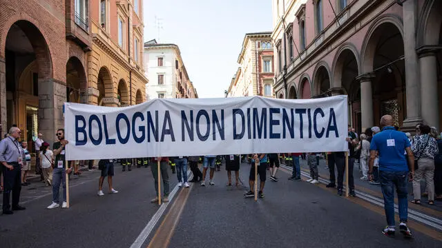 "Lo striscione di testa del corteo" "Bologna/ 2 ago 2023" ANSA/MAX CAVALLARI