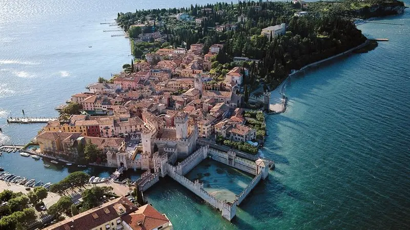 Una veduta di Sirmione © www.giornaledibrescia.it