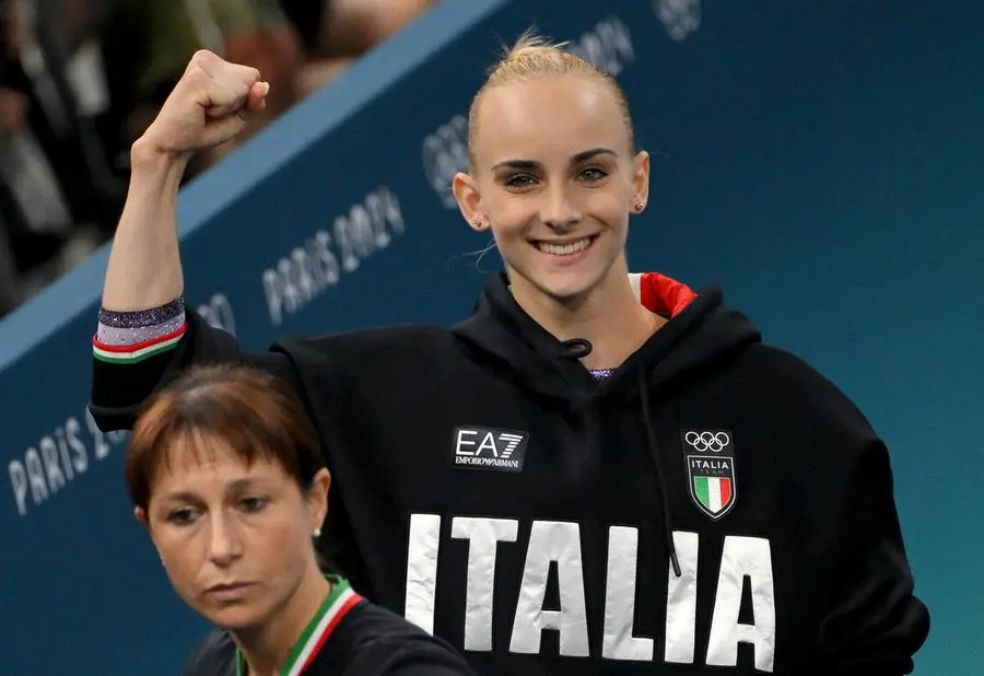 Alice D'Amato oro a Parigi nella trave