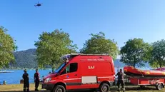 I soccorsi al Lido Nettuno di Sarnico - Foto www.ecodibergamo.it