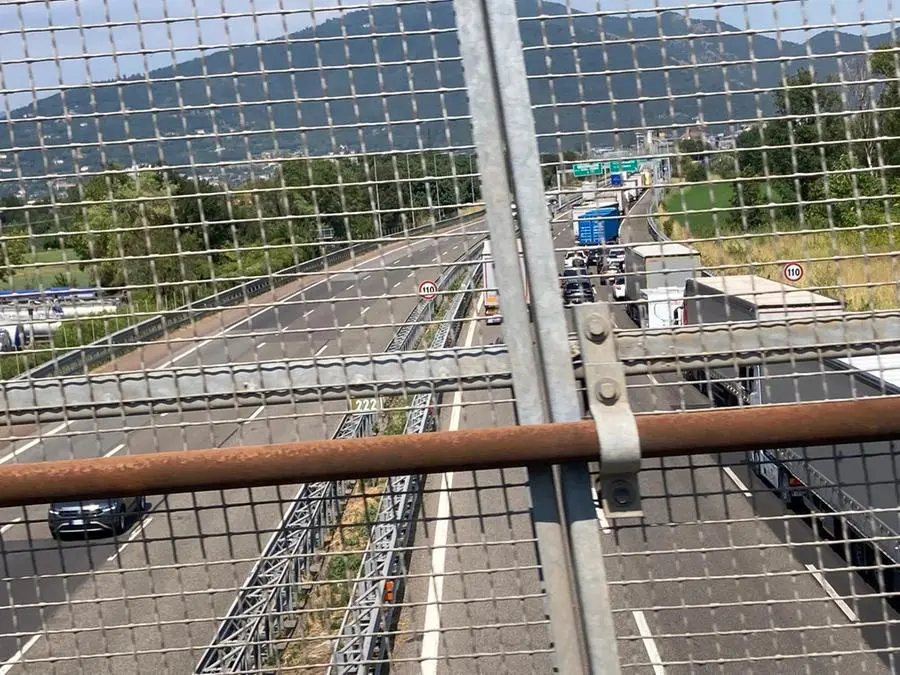 Traffico in tilt lungo la A4 in direzione Venezia