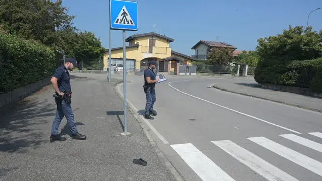 01:51 PAVIA (Pavia - STRADA - via bonomi ottavio 11 CADUTA: SUOLO. Coinvolte 2 persone: F 17 - F 18.una ragazza deceduta - foto torres